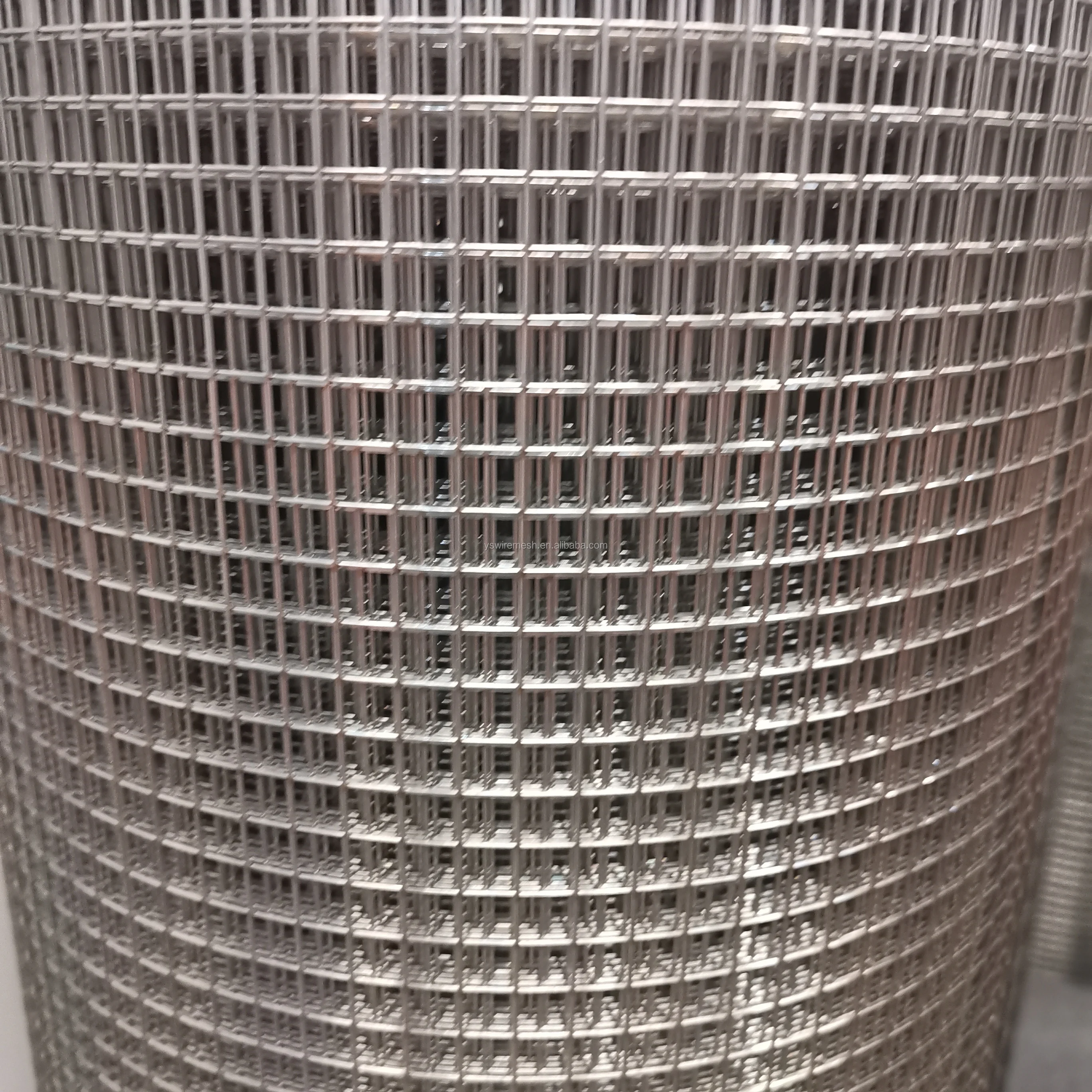 鸟用低碳钢丝材料电焊网热镀锌赛鸽笼鸡舍