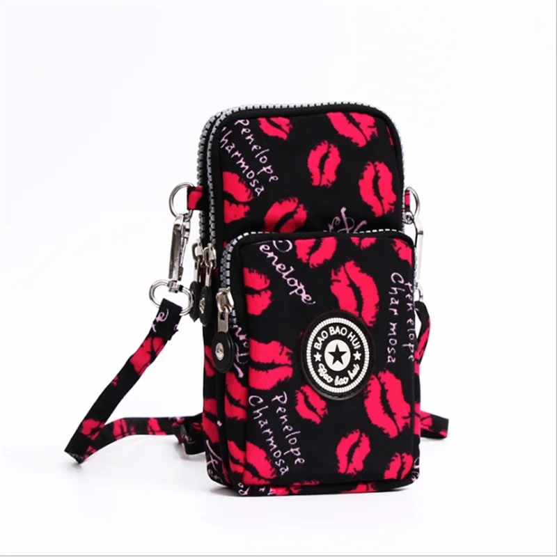 

Personalized Gift Large Capacity Purse Red Lip Canvas Multi-function Phone Bag Crossbody Wallet for Women, As pictures