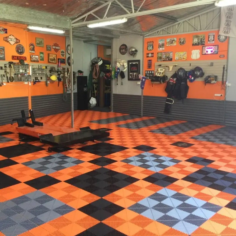 

Interlocking Modular Workshop Flooring For Car Wash Room Interlocking PP Plastic Garage Vented Floor Tiles