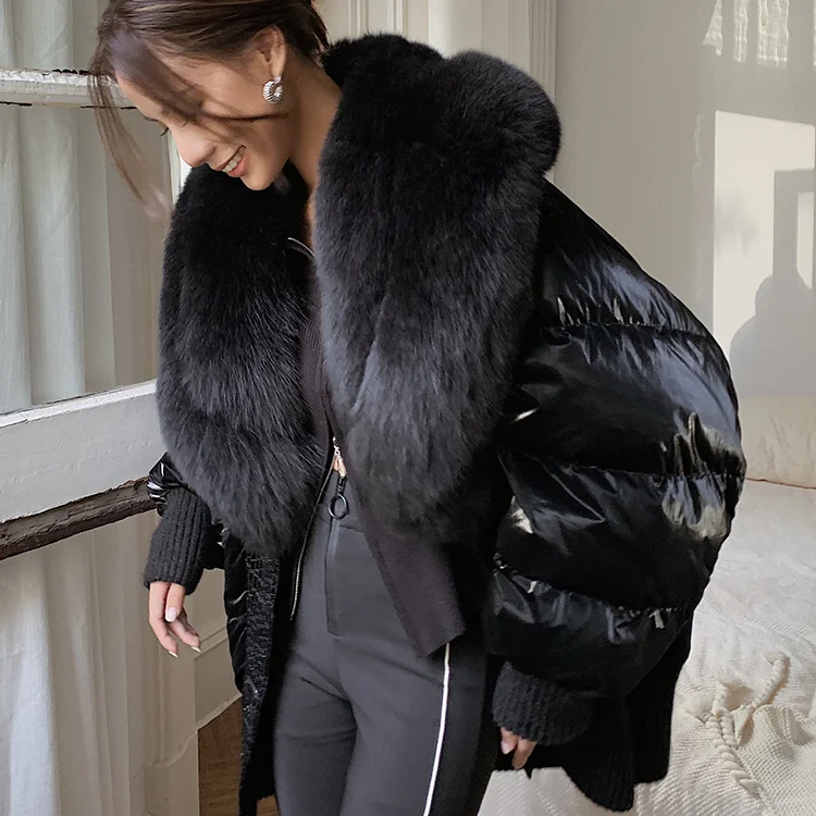 

QIUCHEN QC21061 Fashion Fluffy Young Womens Coat Luxury Women's Winter Down Jacket With Fox Fur Collar, Black
