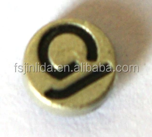 GAUDI RIVET .jpg
