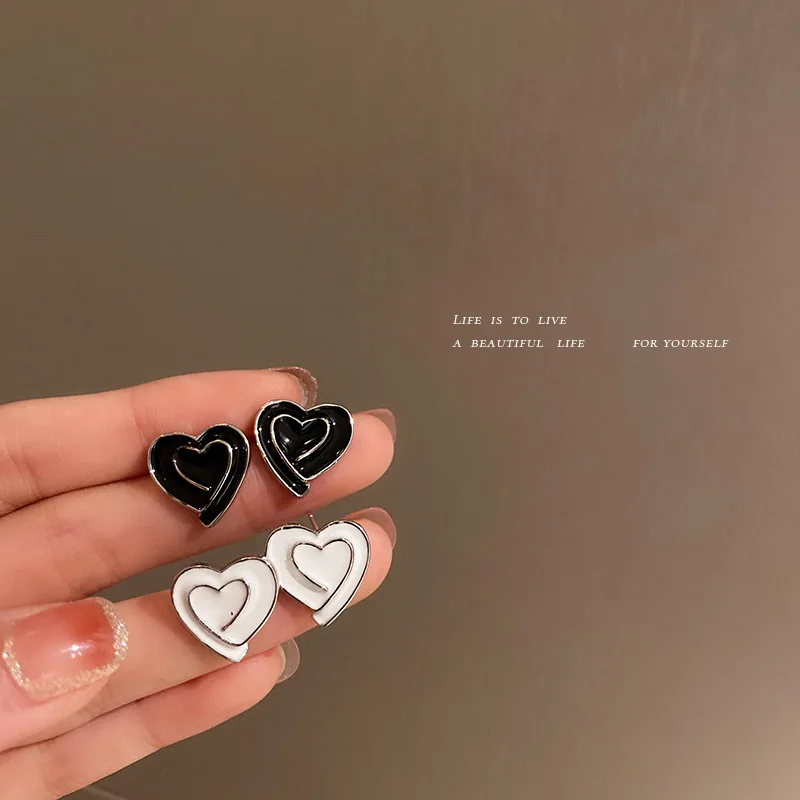 

black white stud drop oil heart earrings
