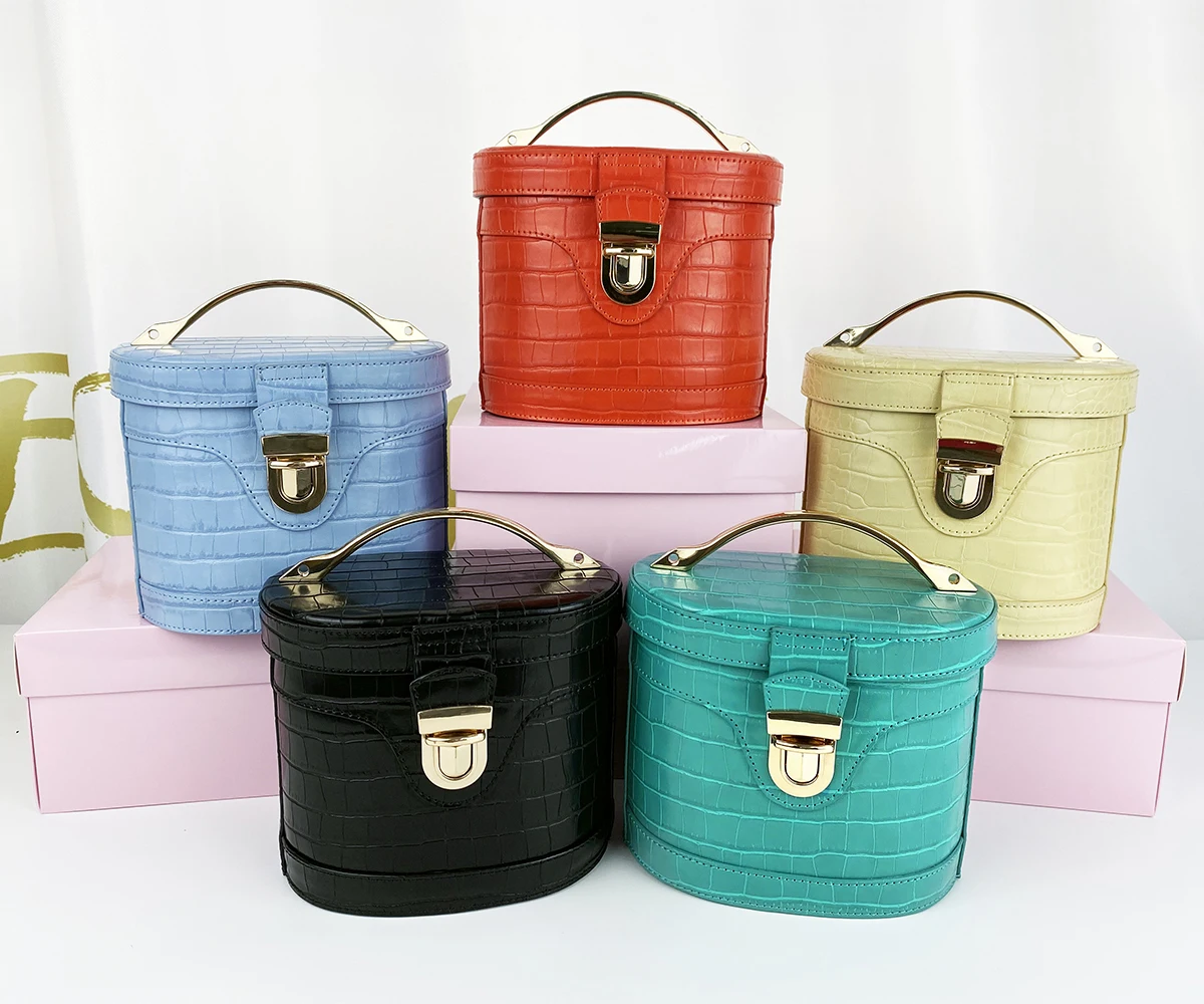 

Hot Selling Fashion Rivet Clear Pu Handbags Girls Mini Cross Body Bucket Bag, Colors