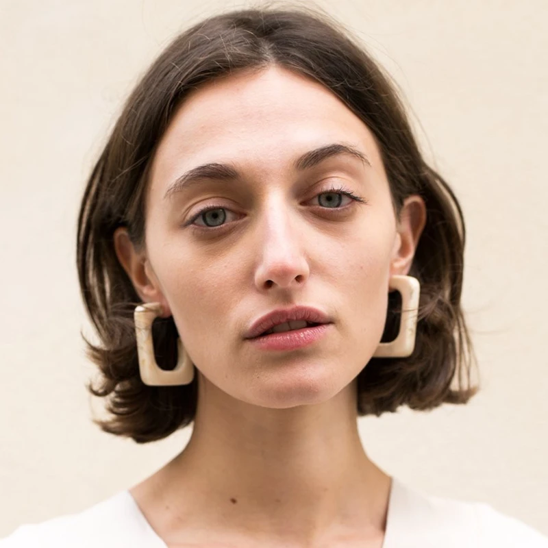 

Women's Elegant Big Acrylic Geometric Long Dangle Minimalist Earrings Resin Acetate Connection White Fashion Jewelry 2020