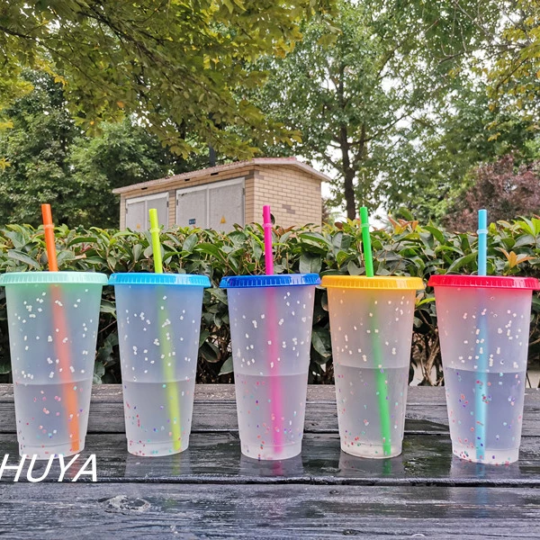 

Ready To Ship Wholesale 24oz Reusable Plastic Color Changing Confetti Cup with Lid and Straw