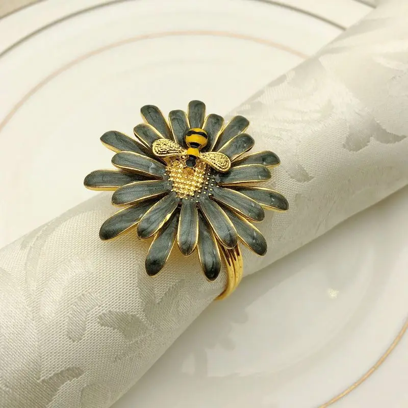 

hot design cheap price silver plated Blue crystal diamond flower alloy napkin ring