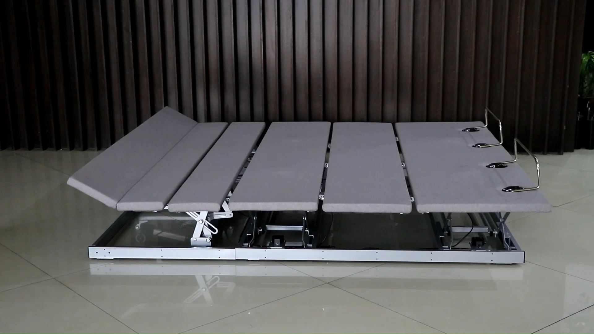 L040 New Intelligent Smart Furniture Electric Massage Vibrating Bed