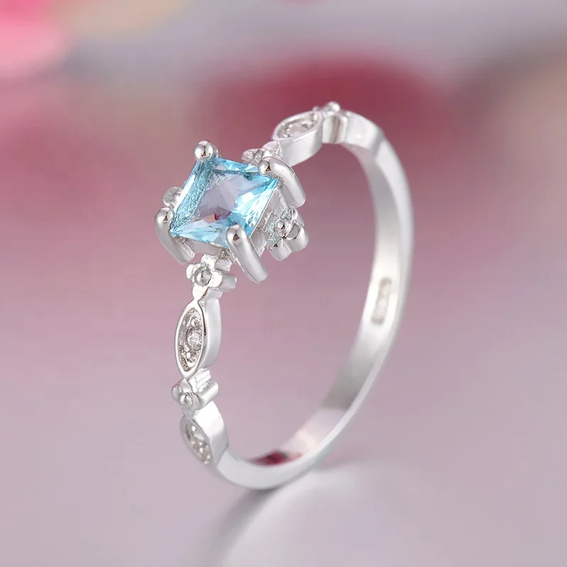

Fashion Silver Color Engagement Rings for Women Show Elegant Temperament Wedding Jewelry Girls Zircon Ring, Picture