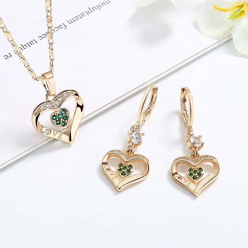 

Gold Jewelry Set Ladies Fashion 18K Gold Plated Necklace Girl Heart Shaped Necklace Jewelry Set