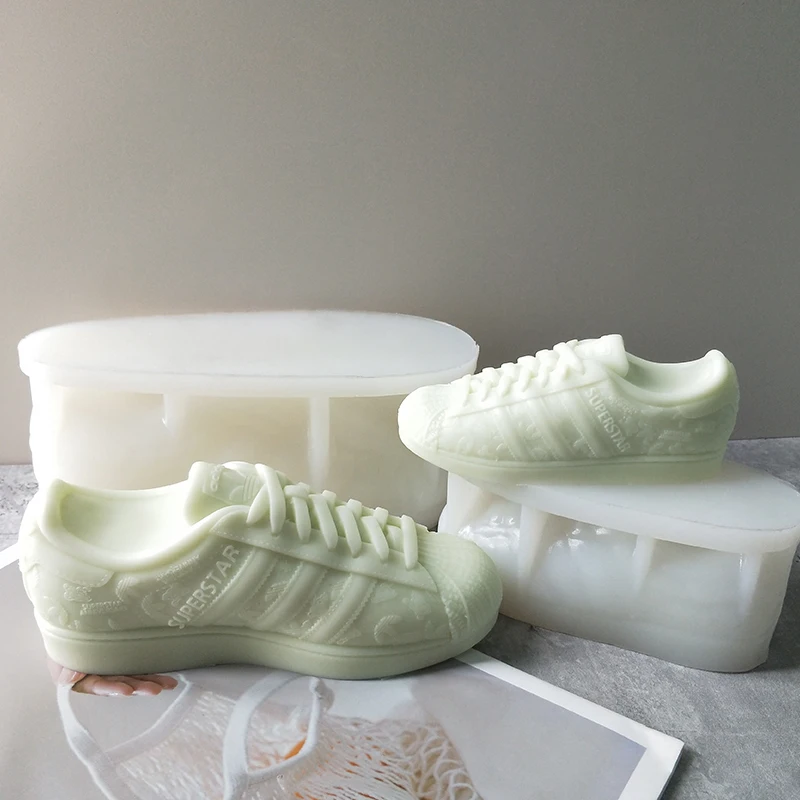 

J144 Hot Sell Home Decoration 18CM 3D High Top Basketball Shoes Resin Mould Custom Large Sneakers Silicone Mold, White