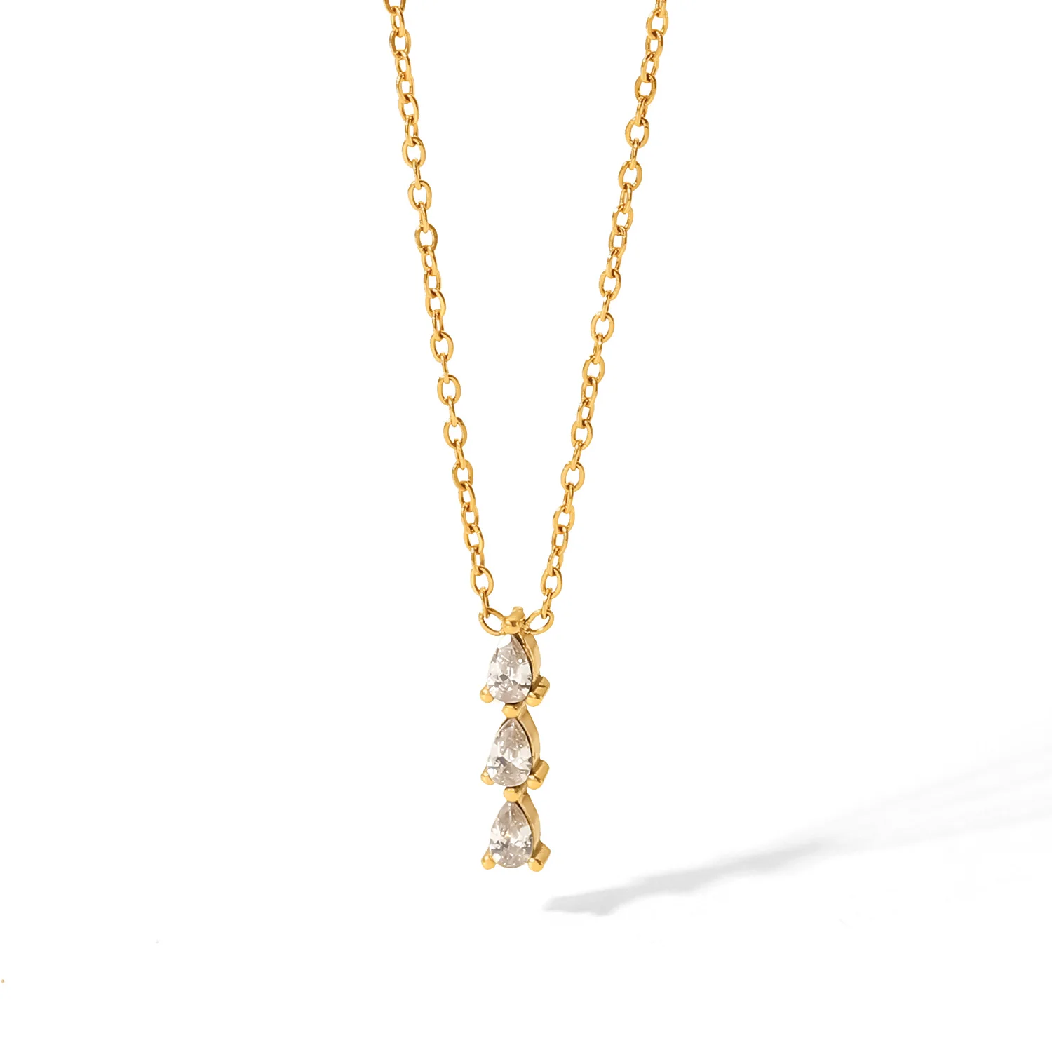

Dainty Stainless Steel Inlaid Zircon Pendant Necklace 18K PVD Gold Plated Jewelry Link Chain For Women