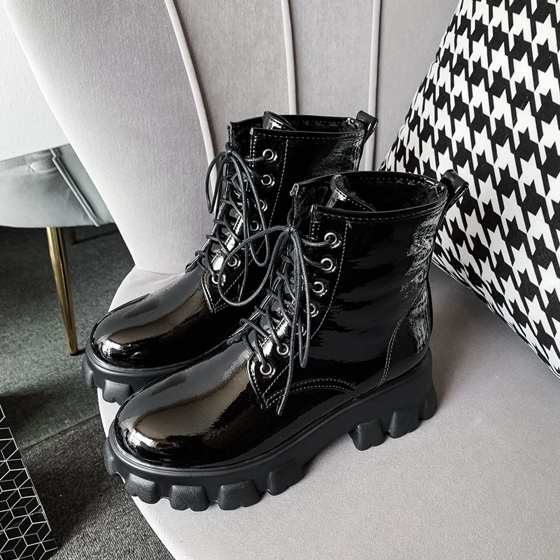 

Punk Boots Women Pu Leather Autumn Winter White Black Ankle Shoes Female Lace Up Boots, Black/white