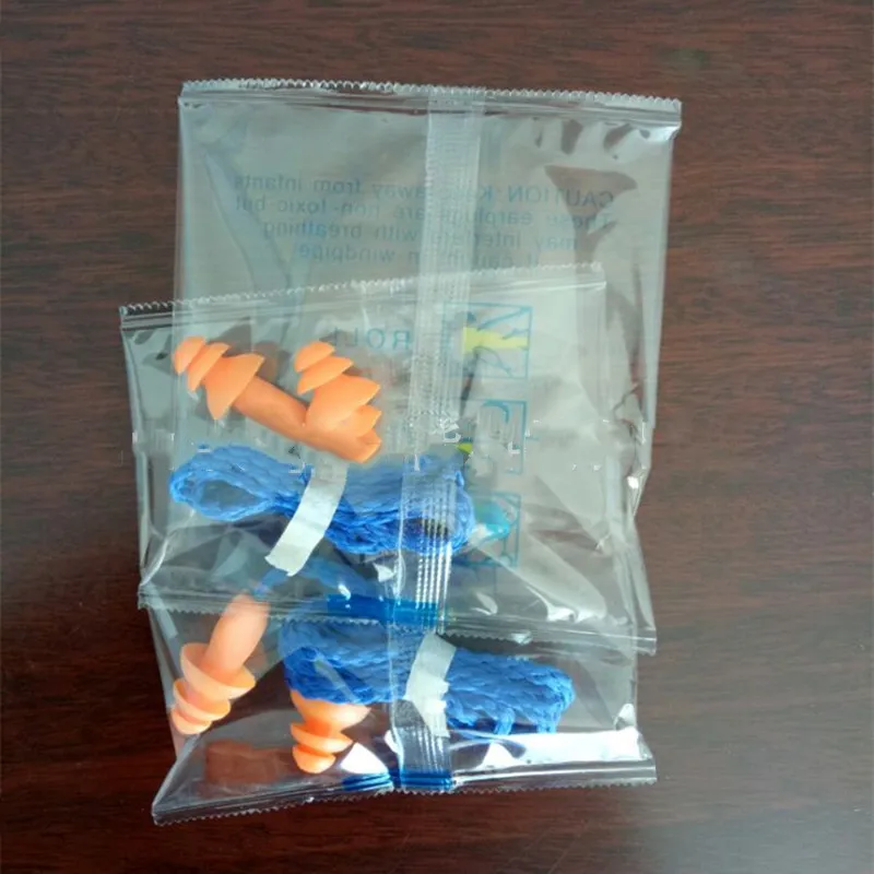 
small bucket type vertical packing machine for mixed candy and toy packaging 