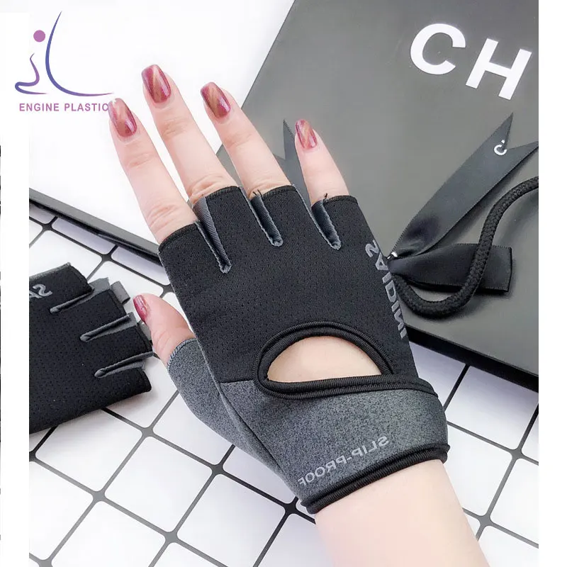 

Women Men Gym Fitness Non Slip Training Half Finger Hand Protector Yoga Sports Gloves