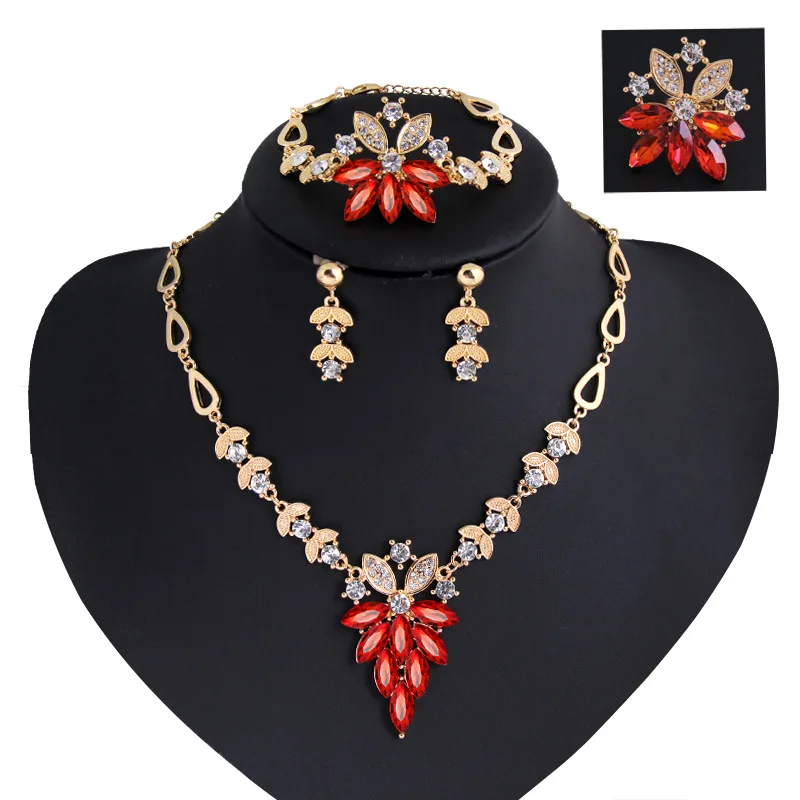 

Aug jewelry 4 piece set of new products hot sale gold alloy jewelry retro gemstone clavicle necklace jewelry set