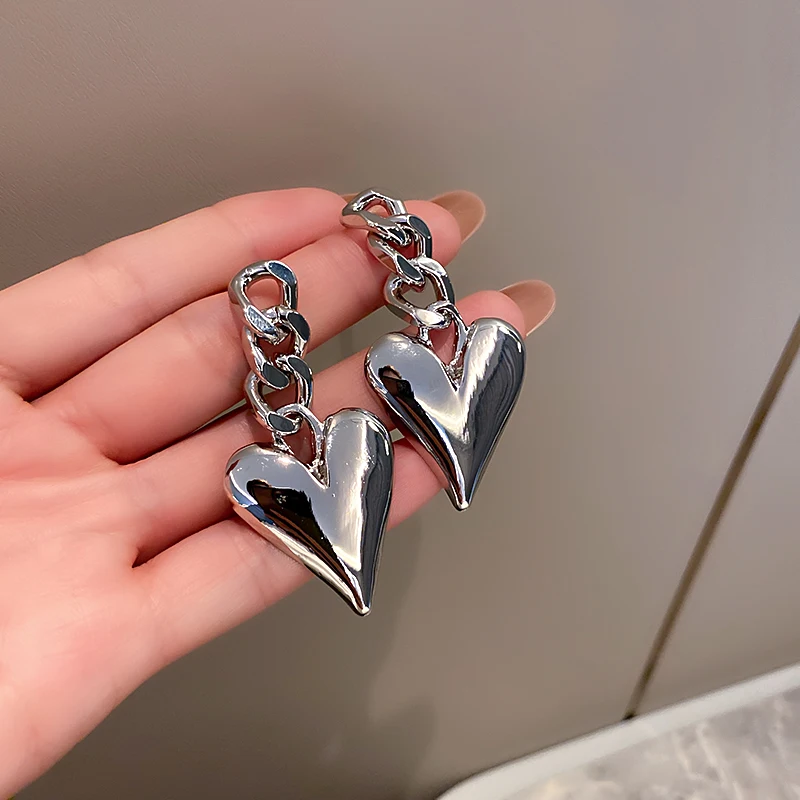 

fashion silver plated chain jeweled heart earrings