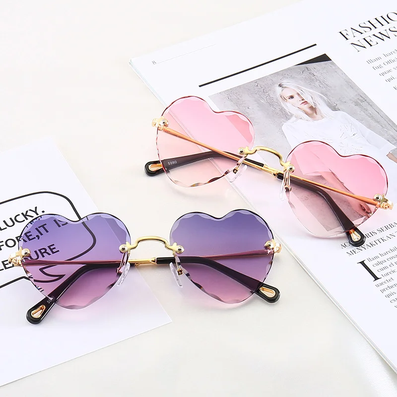 

SKYWAY New Stylish Rimless Cutting Edge Heart Shaped Sunglasses For Women Party