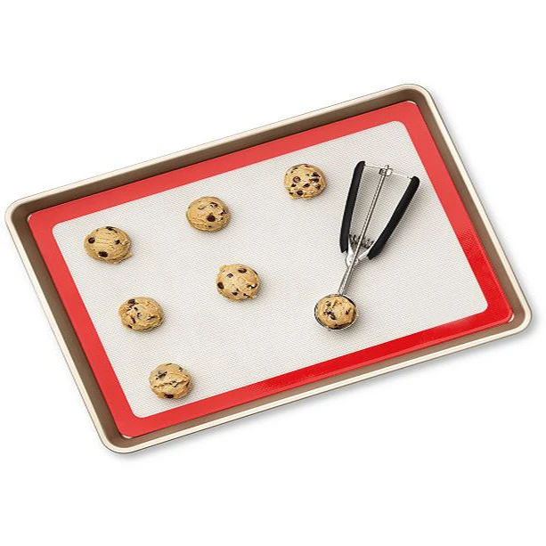 

40*30cm durable heat-resistant silicone mat for baking food grade silicone baking mat, Pantone no.