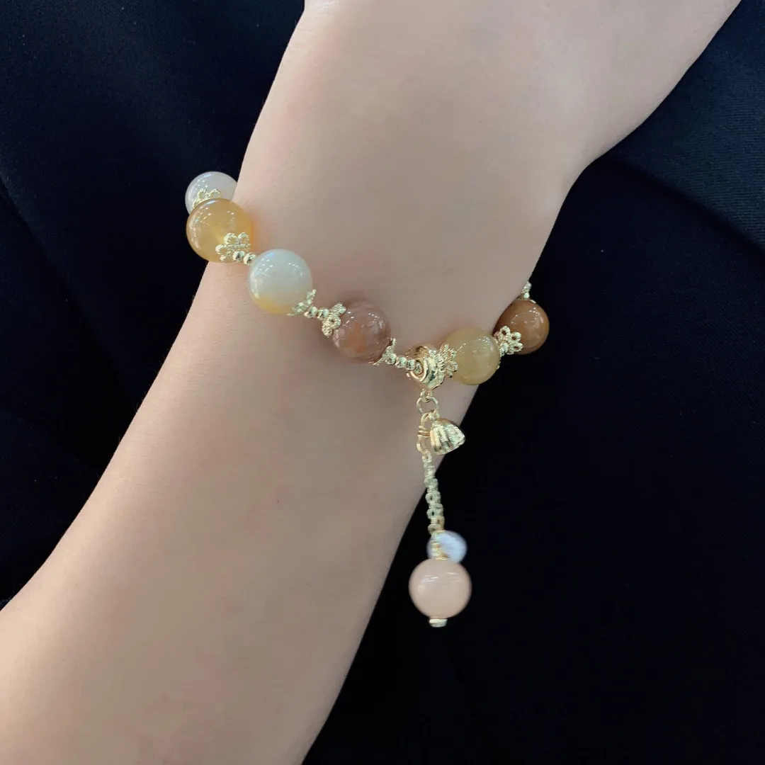 

Exquisite Golden Silk Jade Lotus Accessories Pendant Bracelet Freshwater Pearl Handmade Bracelet, Picture shows