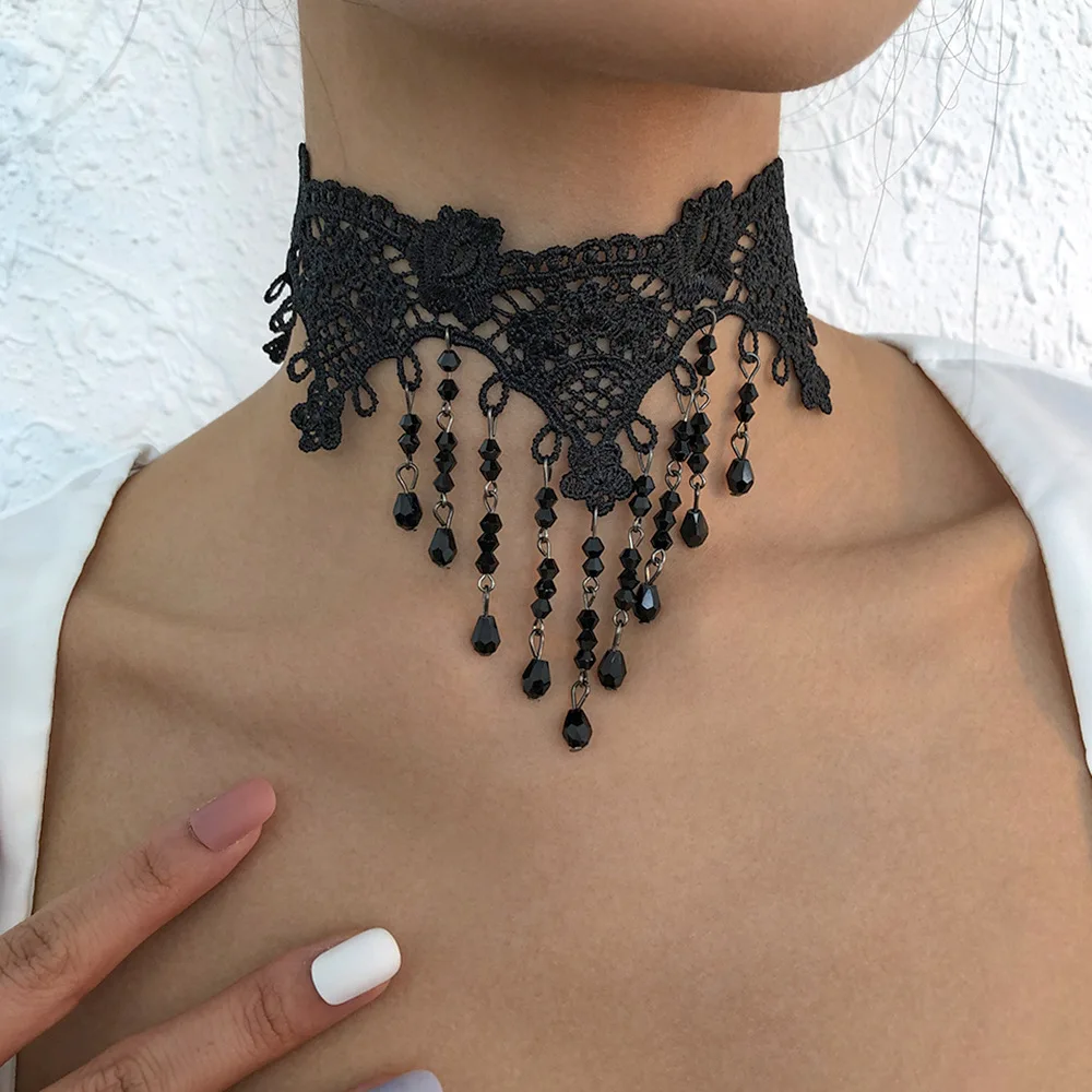 

European and American Fashion Sexy Lace Necklace Halloween Personality Crystal Necklace Retro Simple Women Accessories, Picture shows