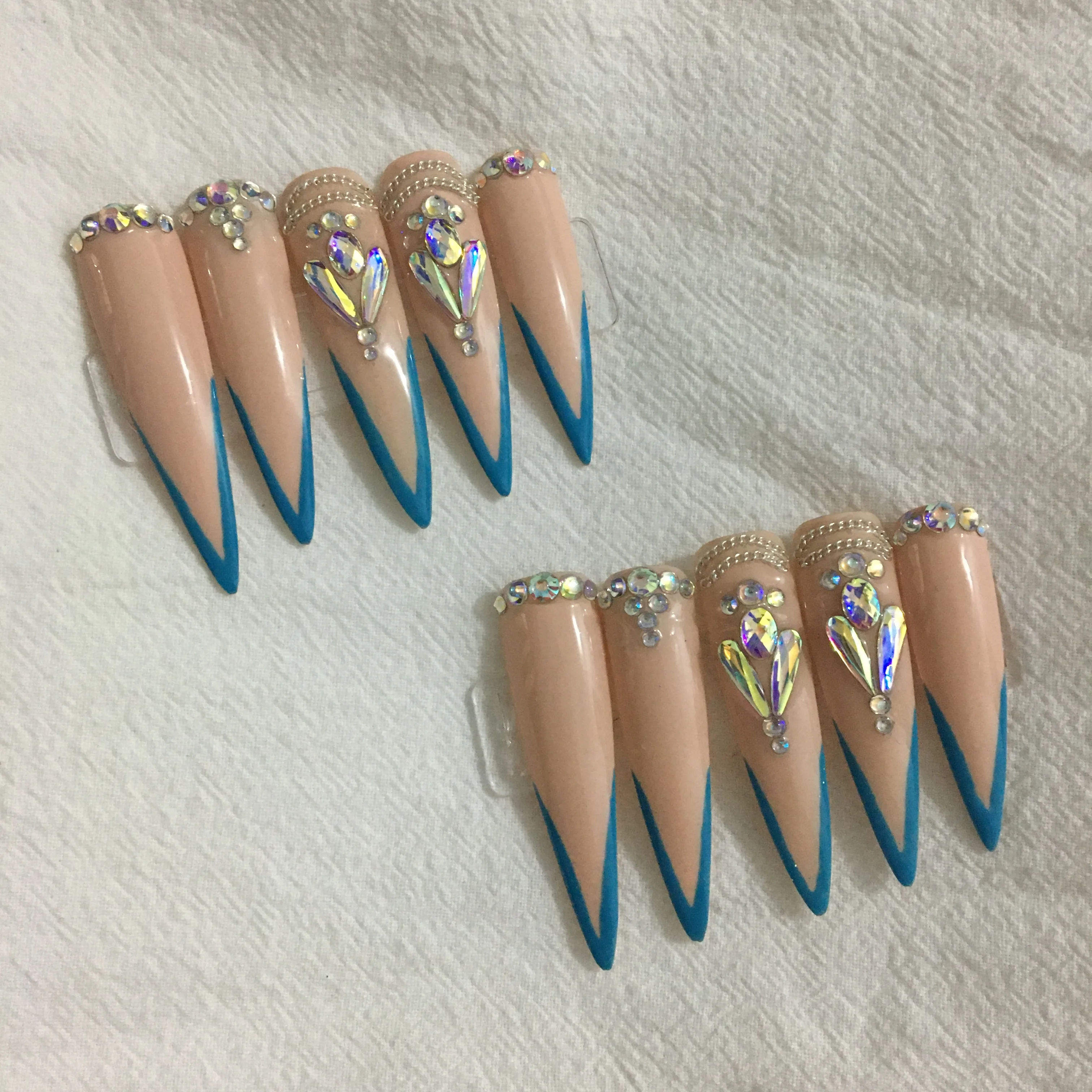 

H-121Each Change New design 3d Stiletto Full Cove Hand Made Press On False Nails, Customers' requirements