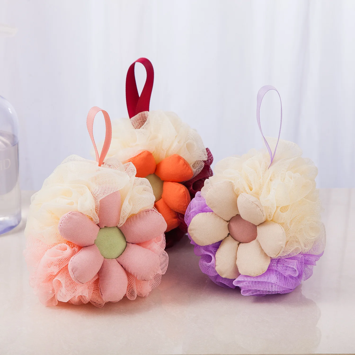 

Cute Lovely Large Luffa Loofa Loufa Mesh Dual Color PE Shower Ball Flower Shaped Exfoliating Bath Sponge Body Scrubber