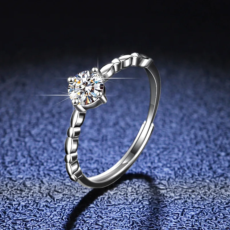 

Moissanite Diamond Ring Four Paws Diamond Ring Pure Silver Set With Zircon Ring, Picture shown
