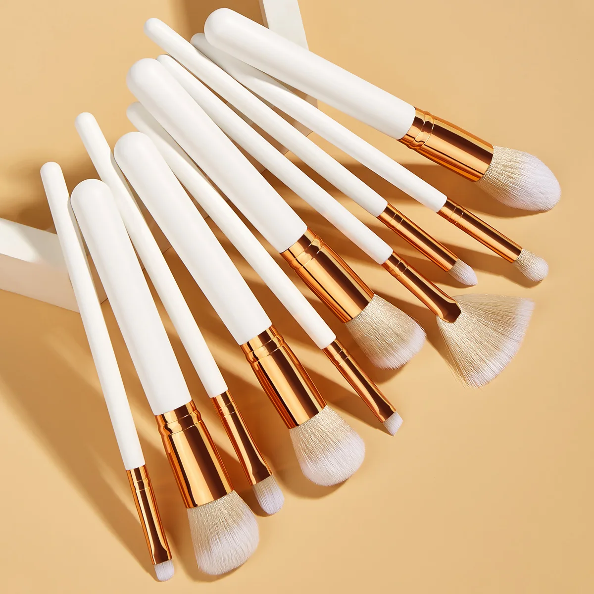 

Luxury White Gold Make up Brushes Set 10PCS Nylon Hair Private Label Professional Make Up Brushes