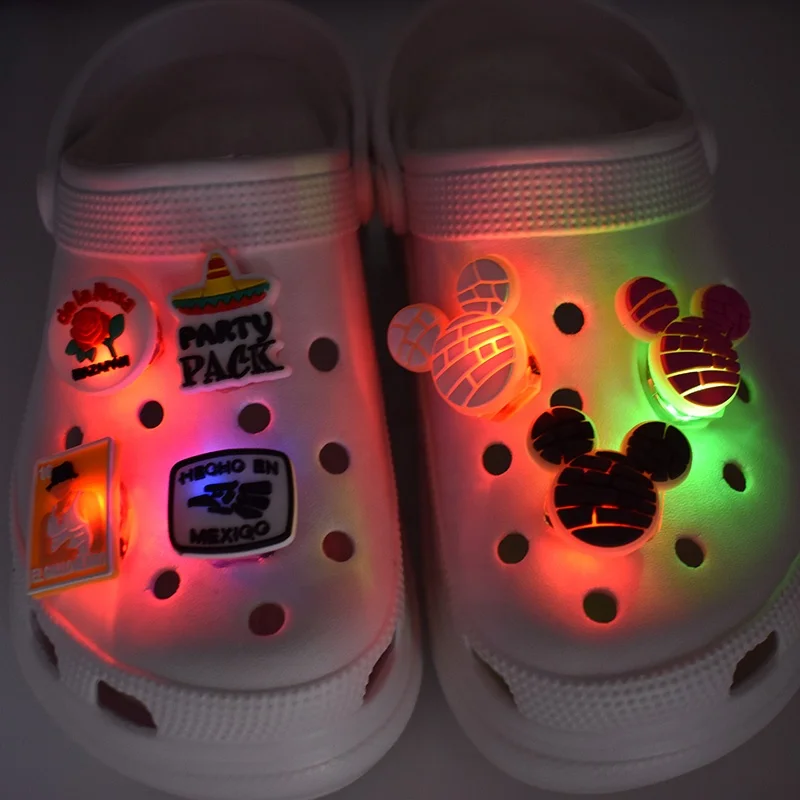 

Charming Kids Birthdays Gifts Clog Shoes with Lights Flashing Shoe Charms for Clogs Garden Shoes Dazzle with Brilliance, As picture