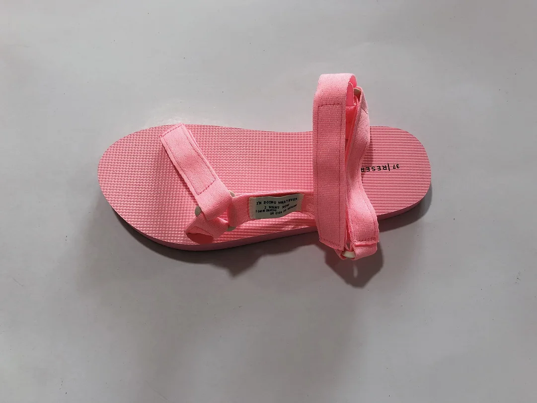 Women Sandals New Design Summer Beach slippers Lady Thick- Bottomed Platform Sandals