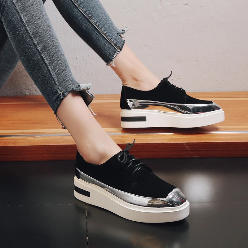 Breathable Woman Sneakers Comfortable Thick Sole Lace-up Summer Casual Lady Shoes