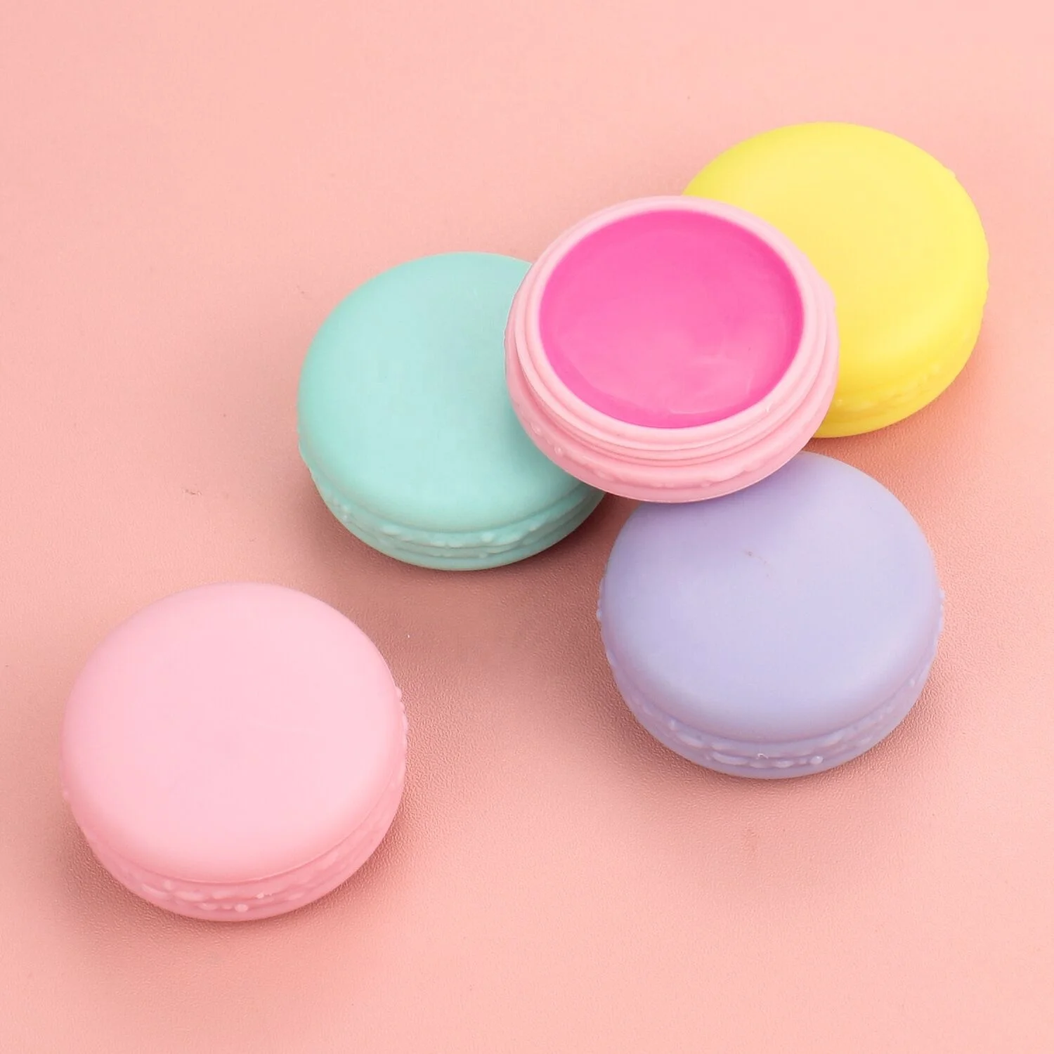 

Private label Organic Natural Round Ball men lip balm magic lip balm macaron lip balm container