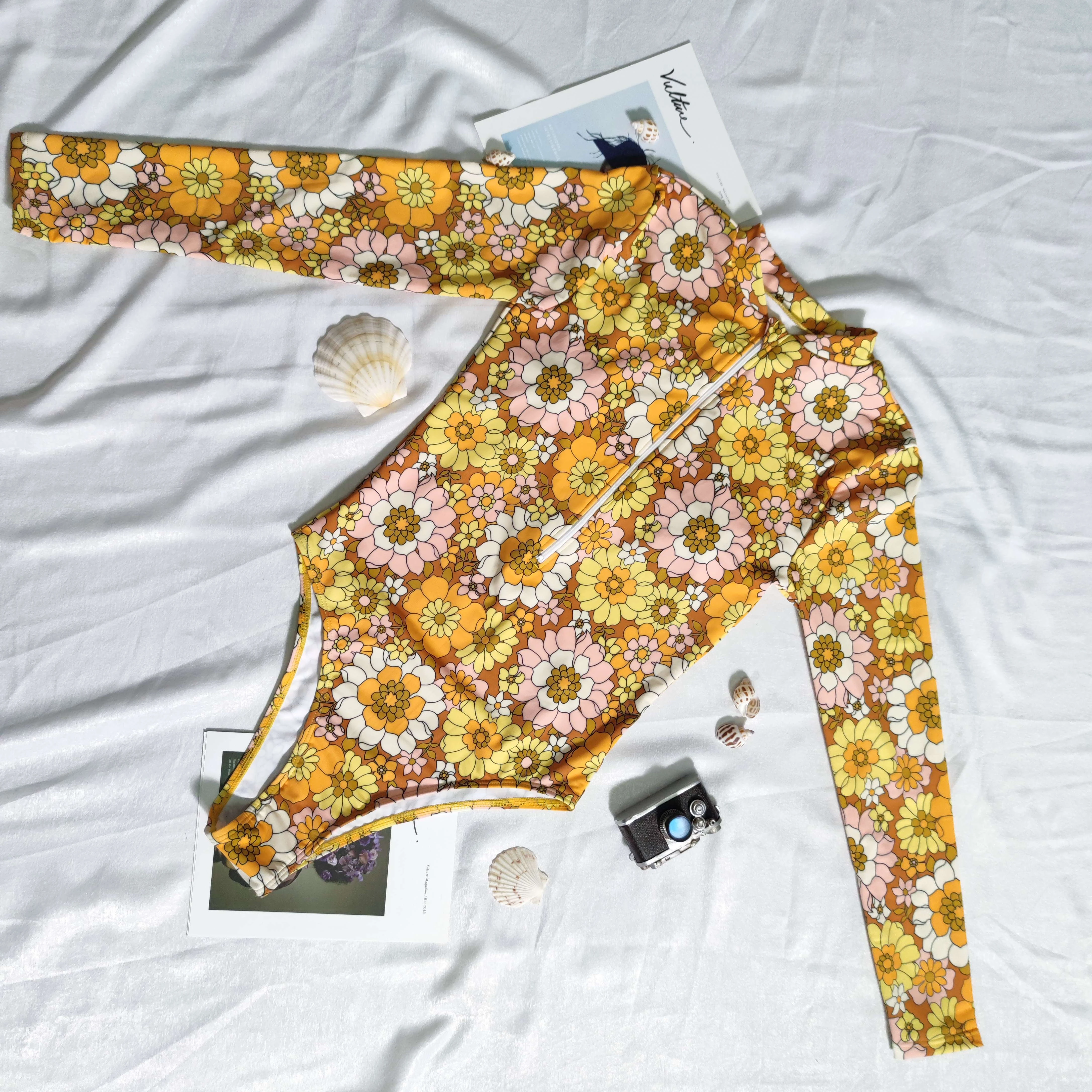 

2022 custom low MOQ fast delivery One piece wildflower long sleeve swimsuit, Solid