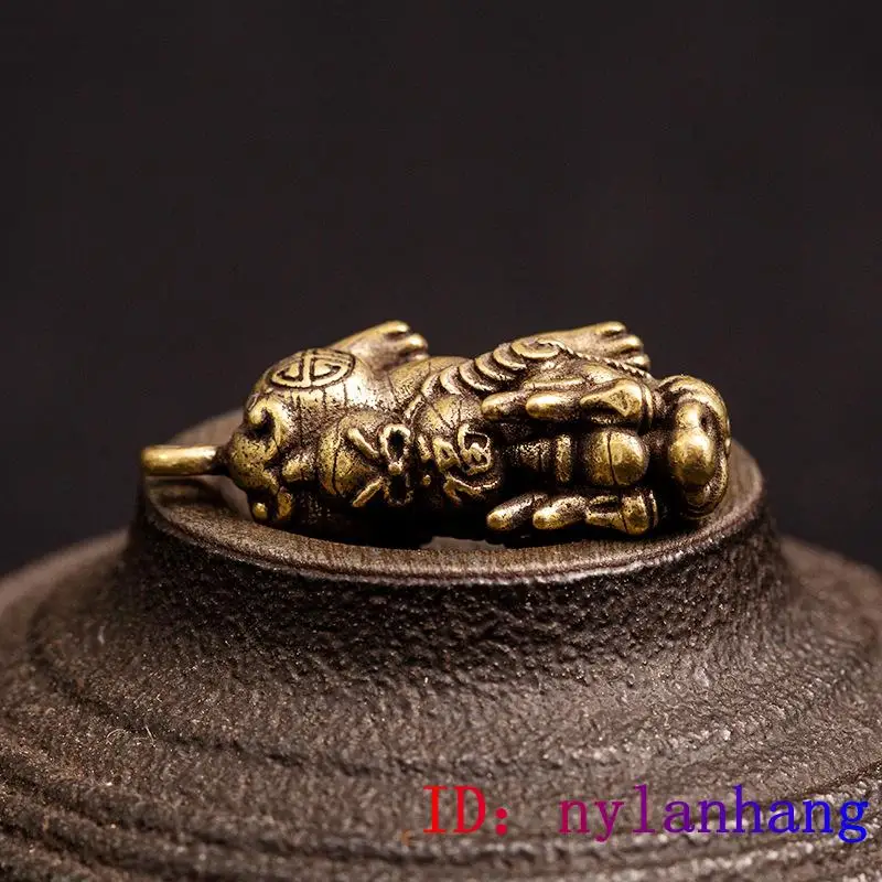 

Brass Pixiu Pendant Fengshui Carved Handmade Gifts Figurines Statuette Jewelry Key buckle Sculptures