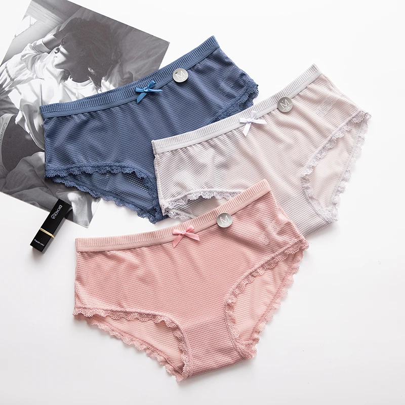 

New Lace mesh girls' traceless middle waist comfortable underwear for student