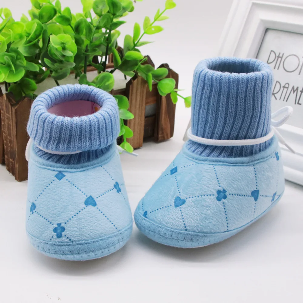 
Superior Girl Footwear Baby Knitted Newborn Handmade Soft Fur Warm Shoes Crochet Durable Winter Boots for infants 