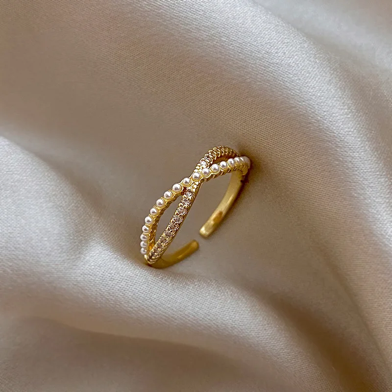 

Exquisite Crossed Mini Pearl Open Rings 18k Gold Plated Micro Pave Crystal Rhinestone Adjustable Pearl Finger Ring, Gold silver