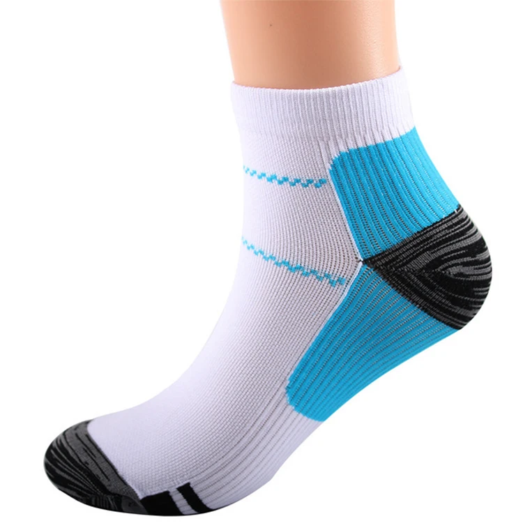 

New Product Ideas 2021Wholesale Designer Cotton Badminton Football Bike Compression Socks Sport Women Men