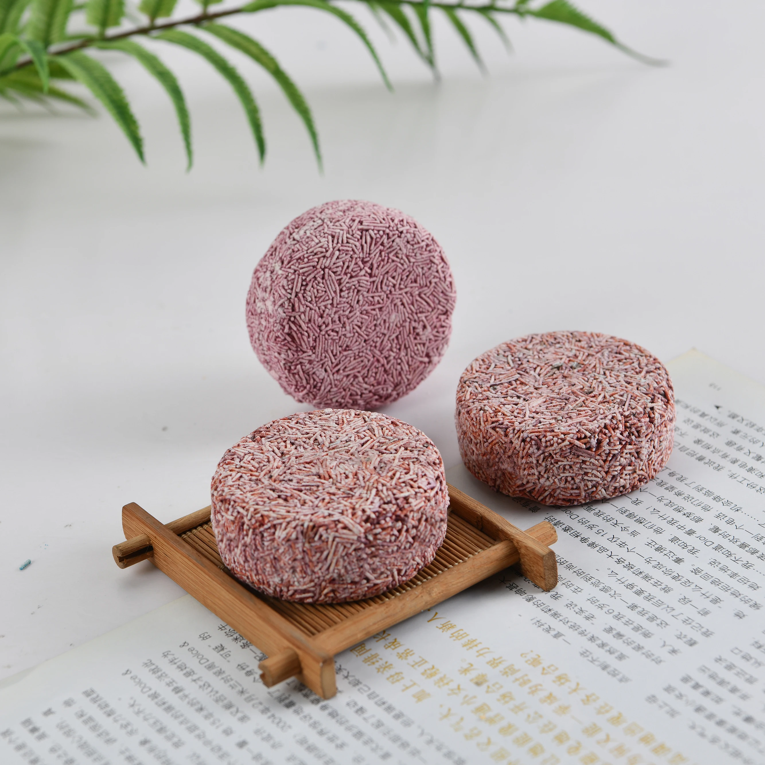 

Natural Essence Oil Shampoo Removal Bar Soap For Hair loss products Promotional Scalp Care Hair Treatment Hair Regrowth, Red