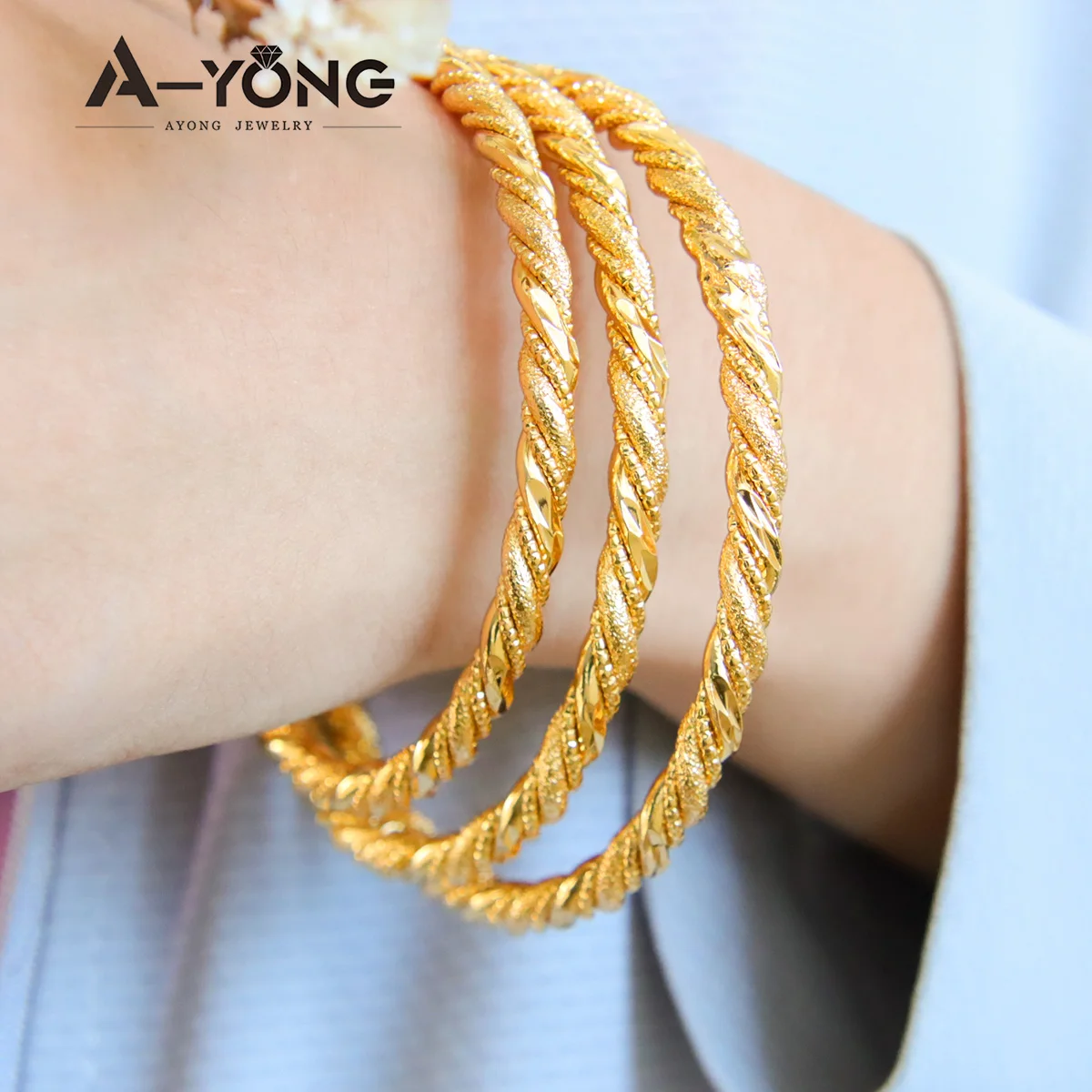 

Non Tarnish Jewelry Three Sets Brass Gold Plated Bangles Twisted Bracelet Set for Women