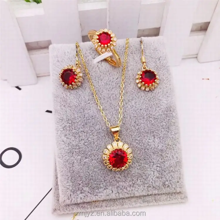 

Brass Gold-Plated Jewelry Three-Piece Set Of Micro-Inlaid Round Rubies Jewelry Set