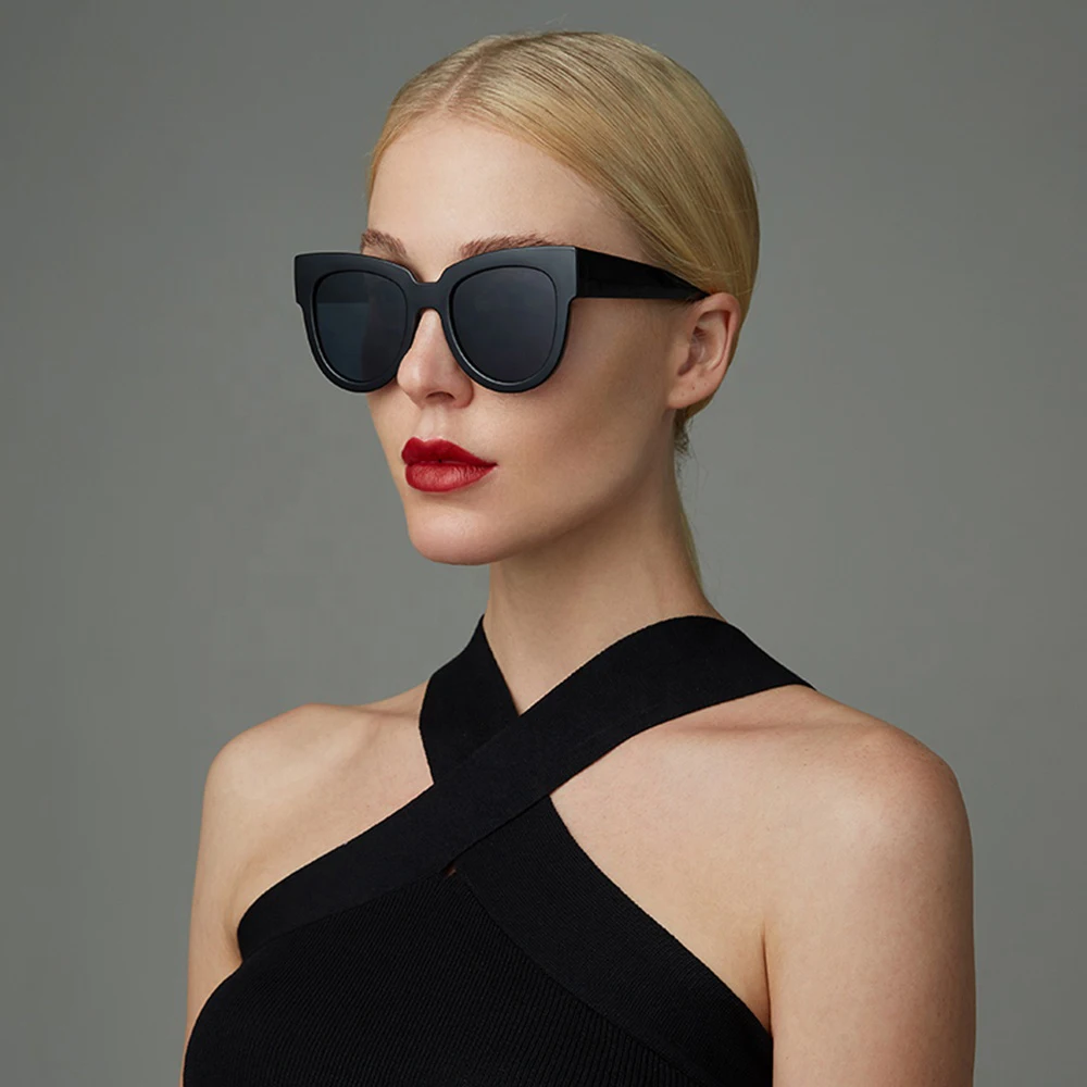 

2021 Best Selling High Quality Trendy Cat eye Plastic Frame Designer stylish Sunglasses for women Manufacturer