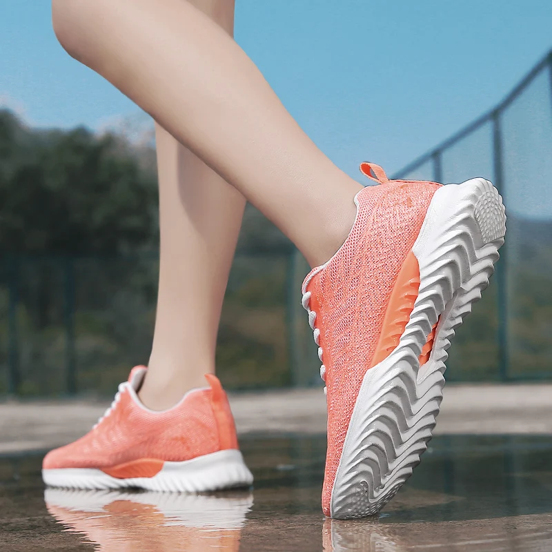 

Factory Wholesale Outdoor Running Sneakers Custom Logo Mesh Breathable Sport Shoes