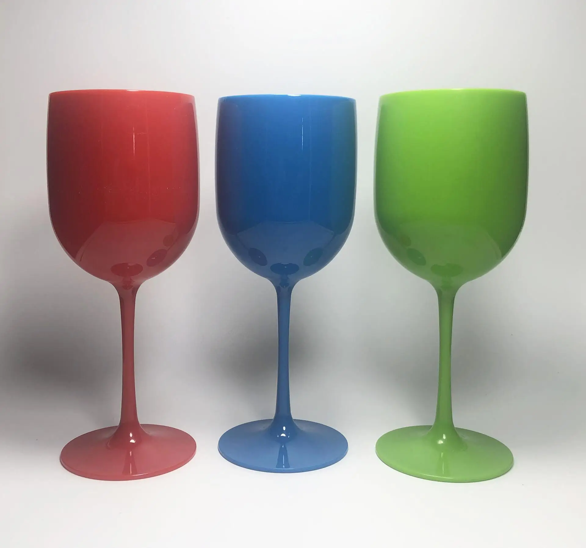 

OEM/Stock 2020 New Plastic acrylic White Champagne Wine goblet glass