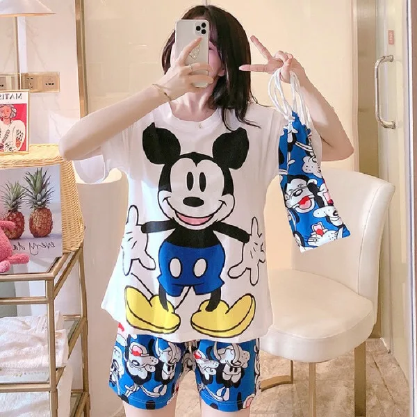 

Pajama summer Korean version of the cartoon cute short sleeved shorts loose Snoopy Mickey three-piece set