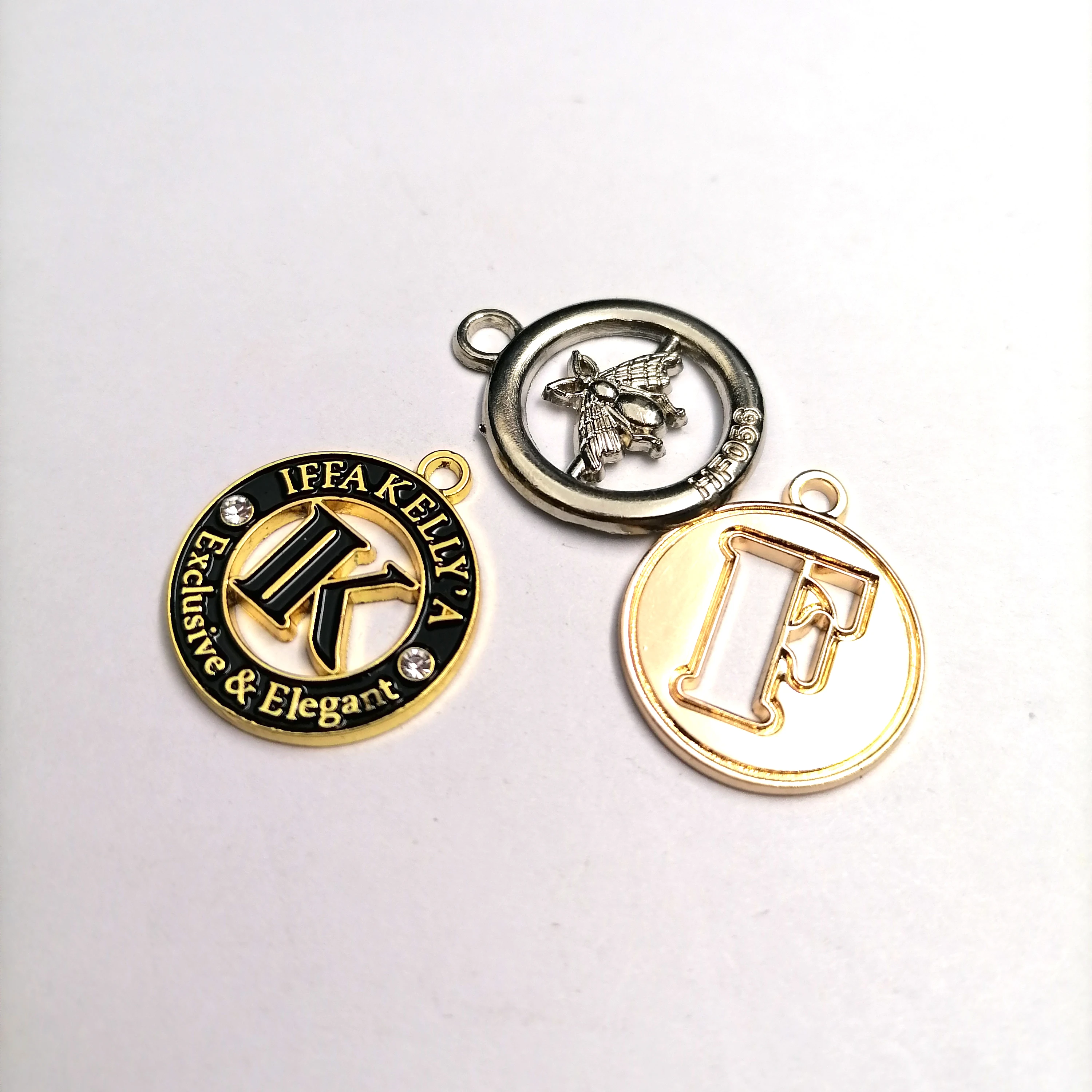 

High quality small round shape metal logo custom enamel metal charm pendant jewelry tags