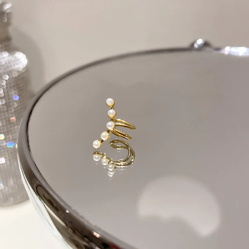 

trendy fashion pearl cuff earring simple 2021