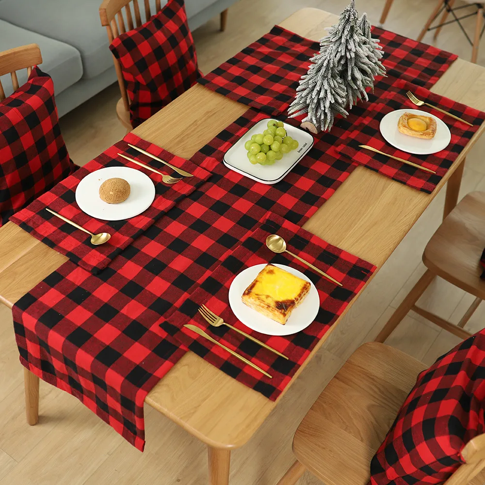 

P1241  Xmas Restaurant Dinner Non Slip Table Mat Buffalo Personal Dinner Pad Red Black Plaids Christmas Placemat