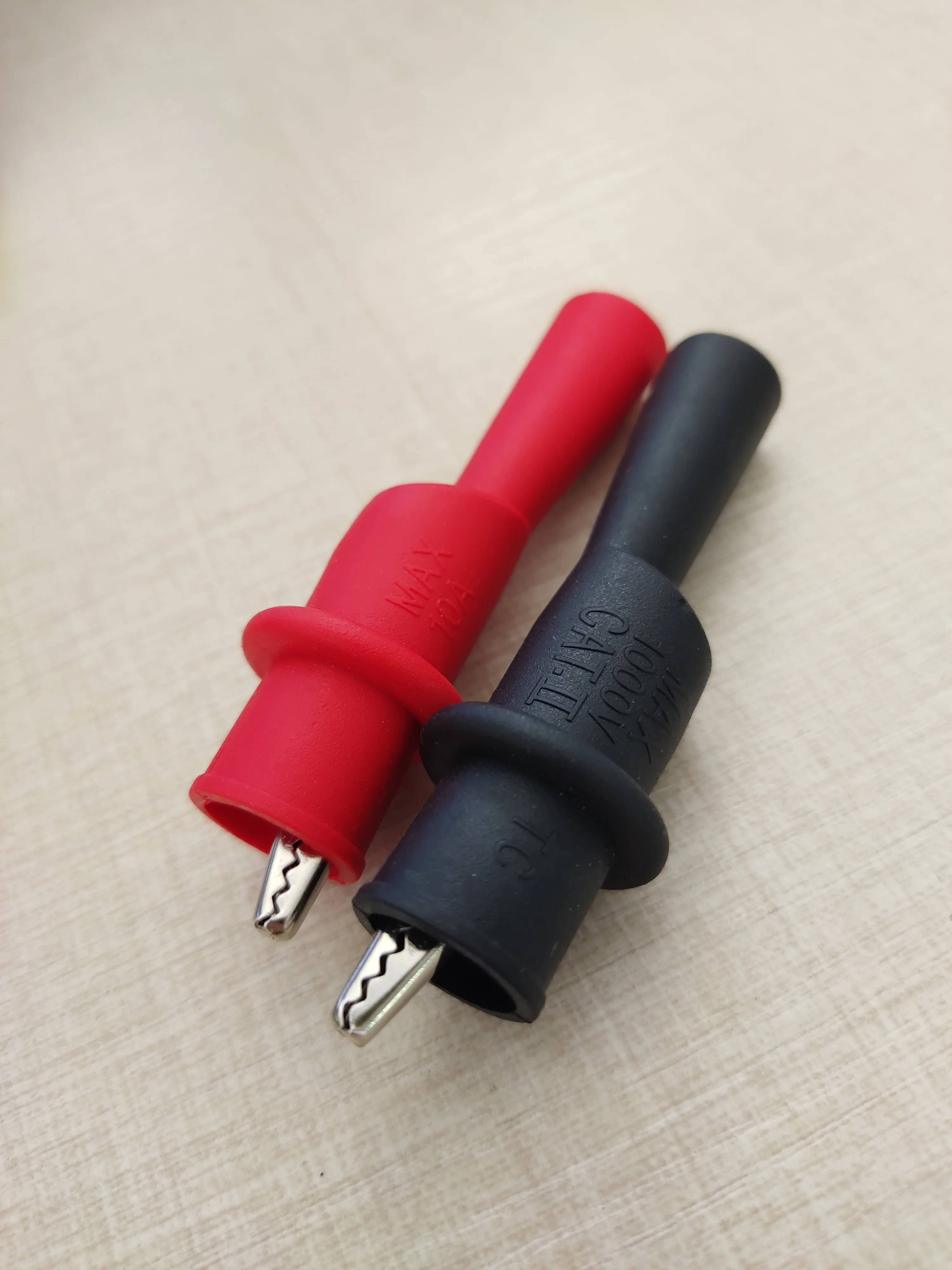 alligator clip.jpg