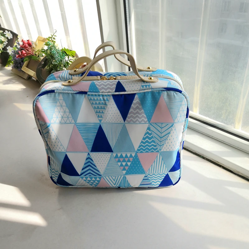 

Wholesale Custom Makeup Bags Travel Hanging Toiletry cosmetic bag